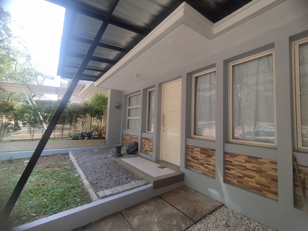 Rumah Dijual di Cluster Ambrosia Lippo Cikarang
